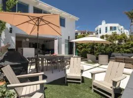 Your Coastal Getaway in Manhattan Beach Awaits