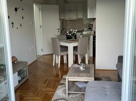 Apartman N&L, Hotel in Sombor