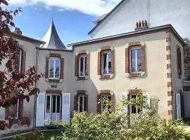 Charming house close to the centre in Granville