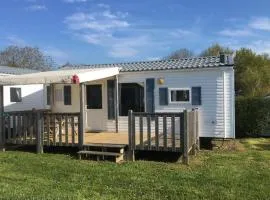 Mobil home cosy avec terrasse - 4 pers, 2 ch - API-1-52-241