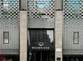 Neobridge Hotel