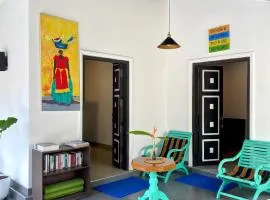 Conch Villa- 3 Min walk to the beaches