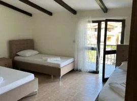 Villa Emma Durrës