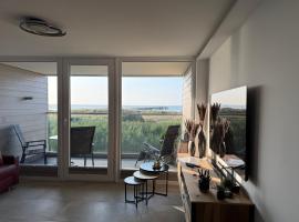 FeWo 12 Zur Seebrücke mit Meerblick, ξενοδοχείο σε Graal-Müritz