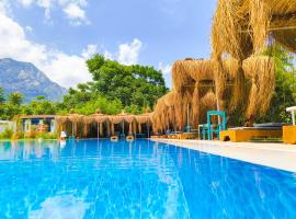 Erendiz Garden Hotel, hôtel à Kemer