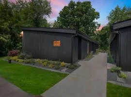 500 House - Unit A