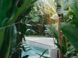 Marevka - Pool Villa with garden
