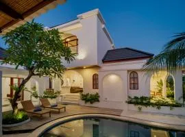 PRIVATE POOL VILLA HASTana Klaci