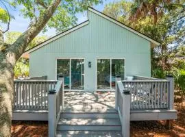 Coastal Comfort at 101 Sea Otter - Fripp Island Retreat