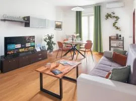 2-Bedroom Apartment in Alba with Free Parking and Air Conditioning