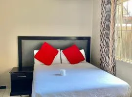 Miraton Eastgate Suites