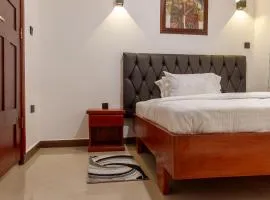 Namayani Safari Lodge