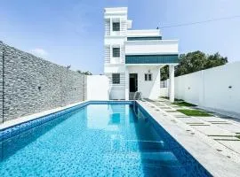 Phoenix Villa resort - ECR kovalam