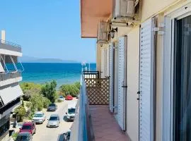 FK Apartment Sea View Balcony 60 m to the Beach Near Athens Airport and Rafina Port