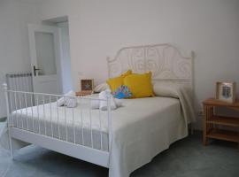 Casa Flaùti Sorrento, hotel in Piano di Sorrento