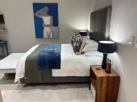 Topiary Lux Studio 16!