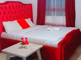spacious modern studio apartment, love hotel en Nairobi