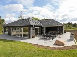 Cozy Home In Ebeltoft With Wifi