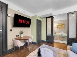 Centrally Located APT in NYC Walk to Time Square
