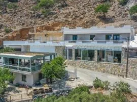 Manias Seaview Apartments