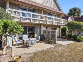 322 Capt John Fripp Villa - Oceanview Retreat on Fripp Island
