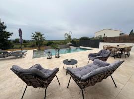 Suite privée accès piscine, hotel a Pignan