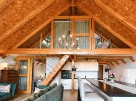 Plivanje u zalazak sunca - Three Bedroom House