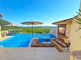 Sunset Stone Villa, hotel 
