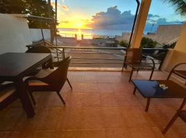 Baywatch Apartment, &mu;έ&rho;&omicron;&sigmaf; &gamma;&iota;&alpha; &nu;&alpha; &mu;&epsilon;ί&nu;&epsilon;&tau;&epsilon; &sigma;&epsilon; La Gaulette