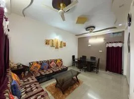 Akshat Home Stay