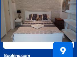 T1 Cosy "Clairefont" Terrasse priv&eacute;e vue Loire dans Maison、Aurec-sur-Loireのリゾート