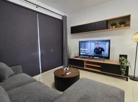 Ithaki Garden Cozy 1BR Apartment Universal