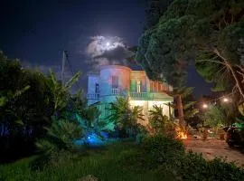 Tower Traditional Pool Villa