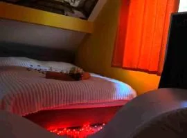 FLÓRA VENDÉGHÁZ A BALATONNÁL