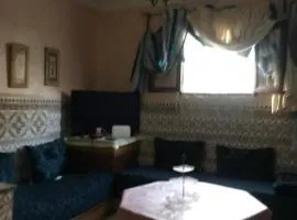 Superbé appartement bien équipé, situé à environ 300 Metres de la Plage Martil