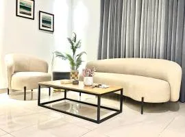 Zameen Aurum Luxury Apartments Gulberg 3 Mirhaa homes -1
