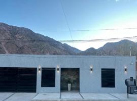 Refugio de montaña, ξενοδοχείο σε Λα Ριόχα