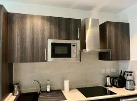 Embassy Gardens B125