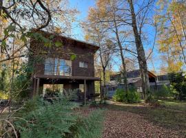 Cabañas Alto Bosque, khách sạn ở Pucón