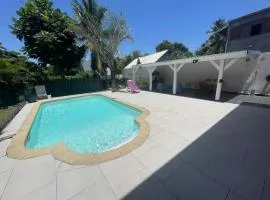 Studio piscine centre Gosier