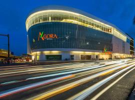 Exclusive Apartment Free WiFi and Parking, hotel a Santo Domingo