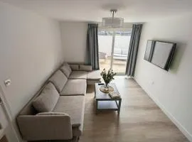 Cozy corner 2 bedroom house