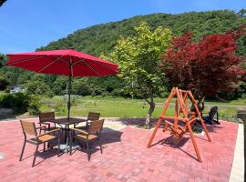 MIYABI Guesthouse, hotel din Hakusan