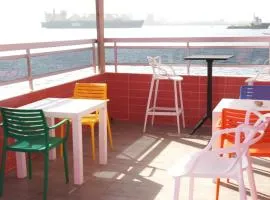 Suite Ndiambour île de Gorée résidence Azur