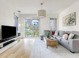 Family-Friendly Home with Alfresco Patio & BBQ
