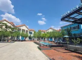 Urban Sanchaek Stay
