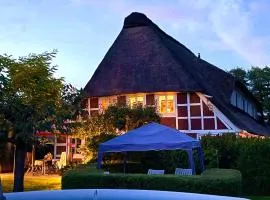 Kamin Ofen Wohnung -Altes Landhaus Oste- 2 Schlafzimmer, Terrasse, Grill, Küche, Bad, WLAN, nah am Nordsee Strand