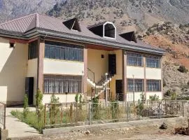 Dilovar's Homestay