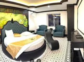Royal Hotel Hồ Chí Minh