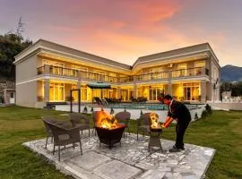 SaffronStays Sukh Saklana Haveli Suites - 2BR luxury villa with private pool, lush valley views & North Indian cuisine near Dehradun Airport